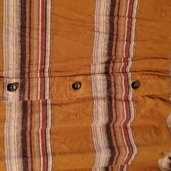 Goodfellow button down - Picture 4 of 6